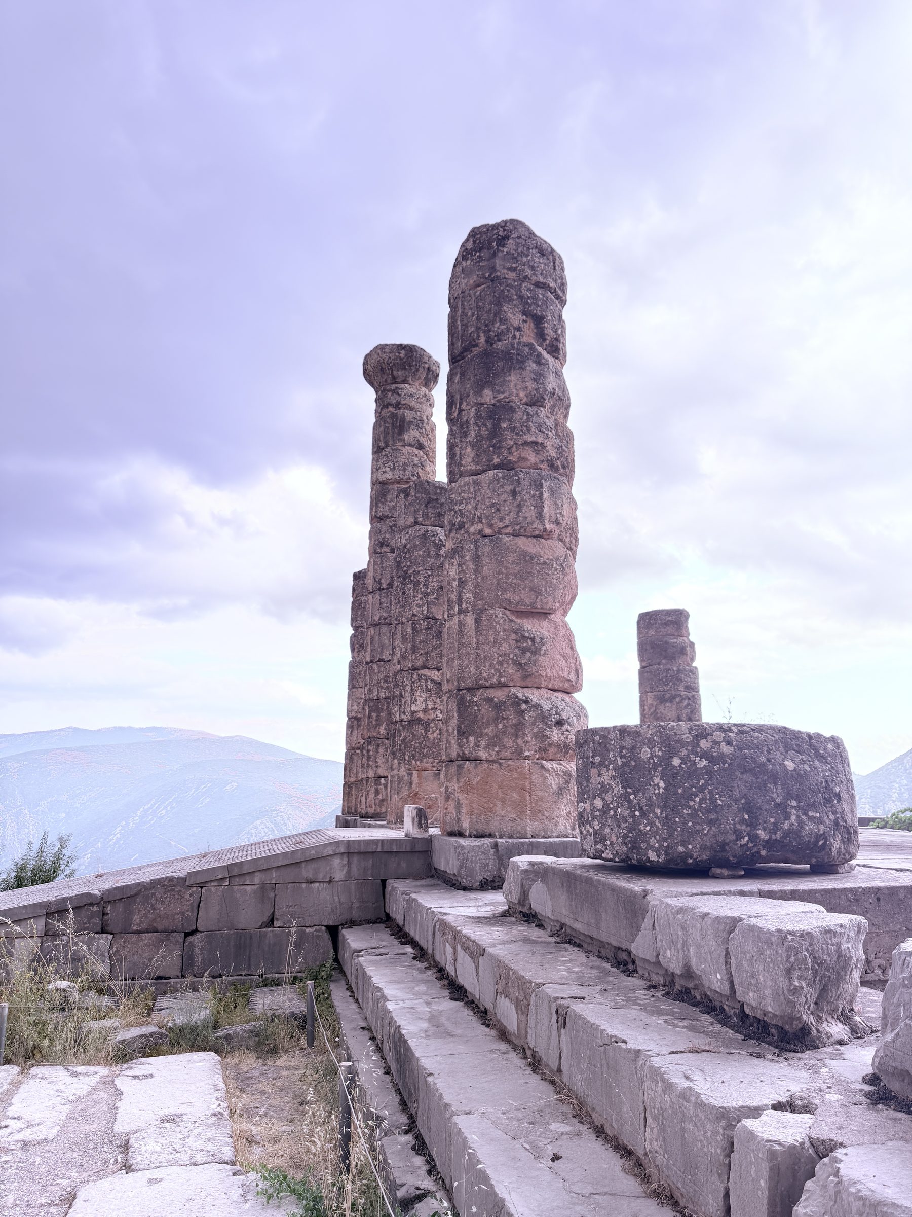 Why the ancient Greeks believed Delphi was the navel of the world
