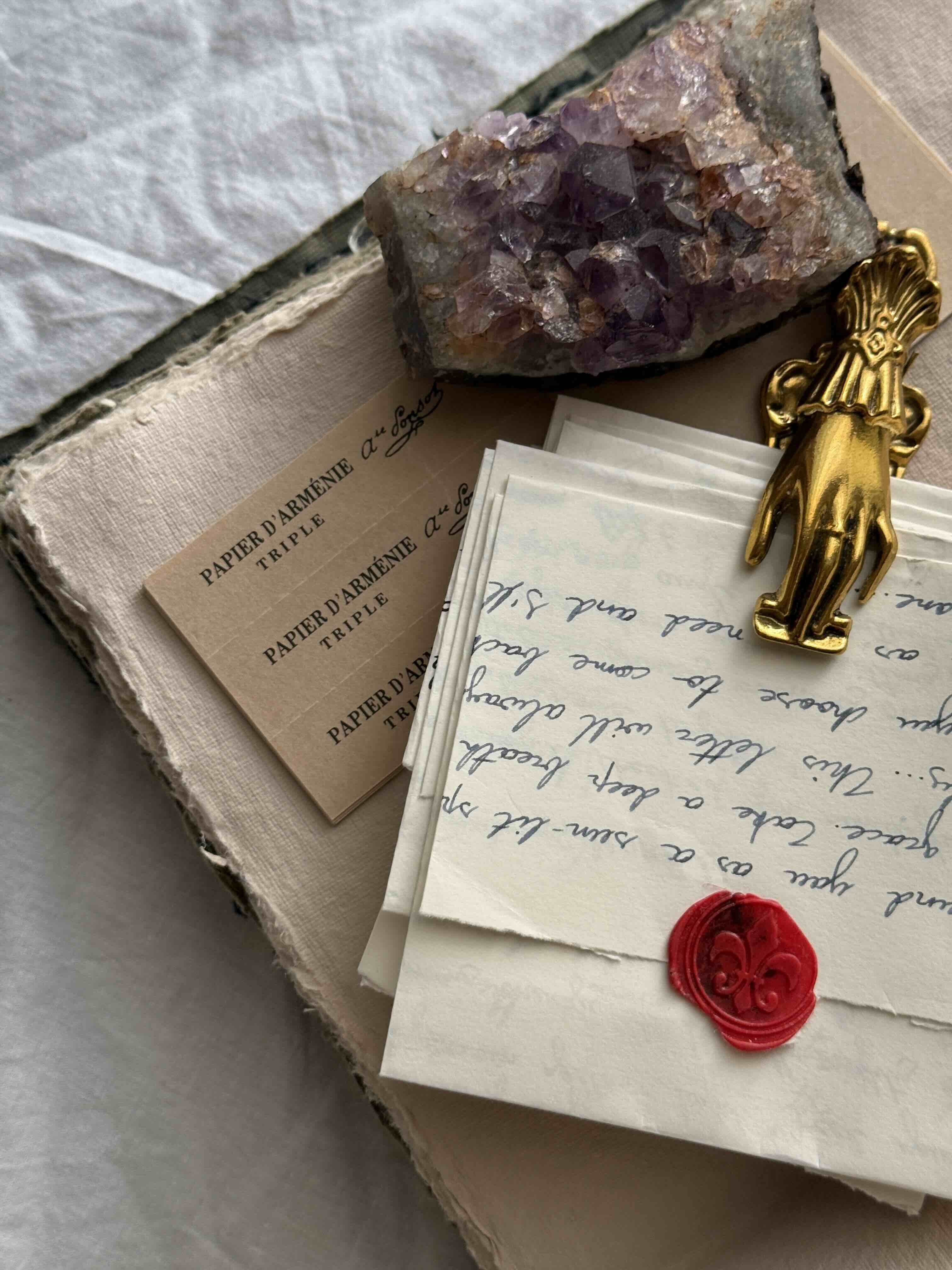 Why Colette wrote on blue paper (and what color does to your mind)